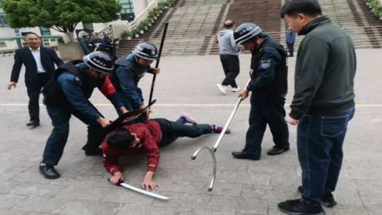 2025年上半年反恐防暴应急消防疏散安全演习